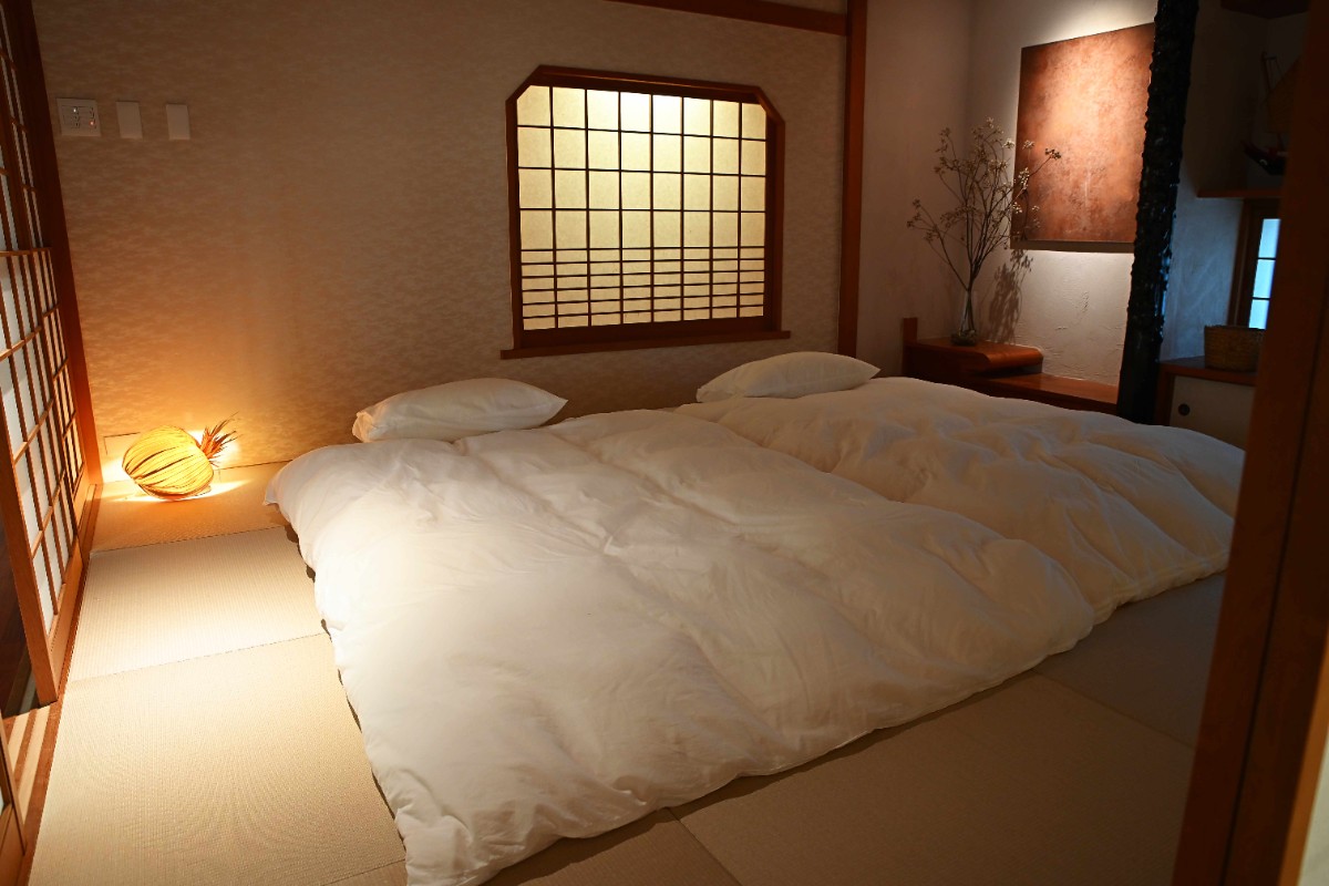 那覇の宿 「休日」 - 4