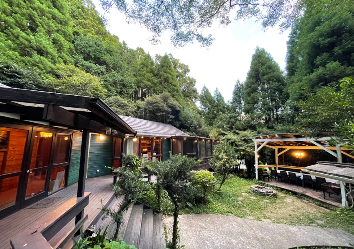 森のテラスハウス
