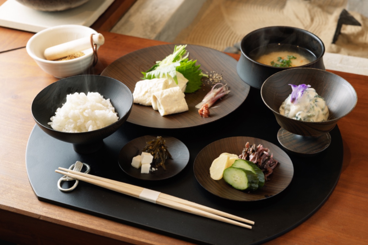 「誰もが同じ食卓を囲めるように」(朝食付き)【1泊】