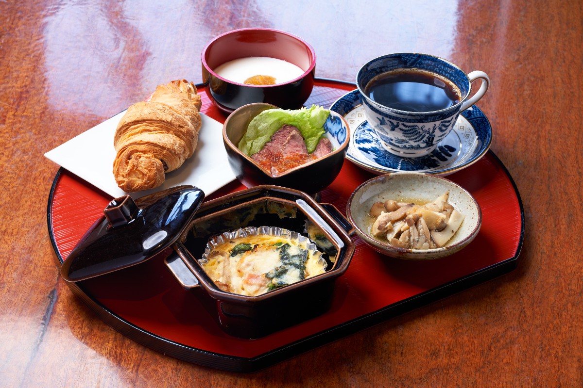 ONEYA breakfast